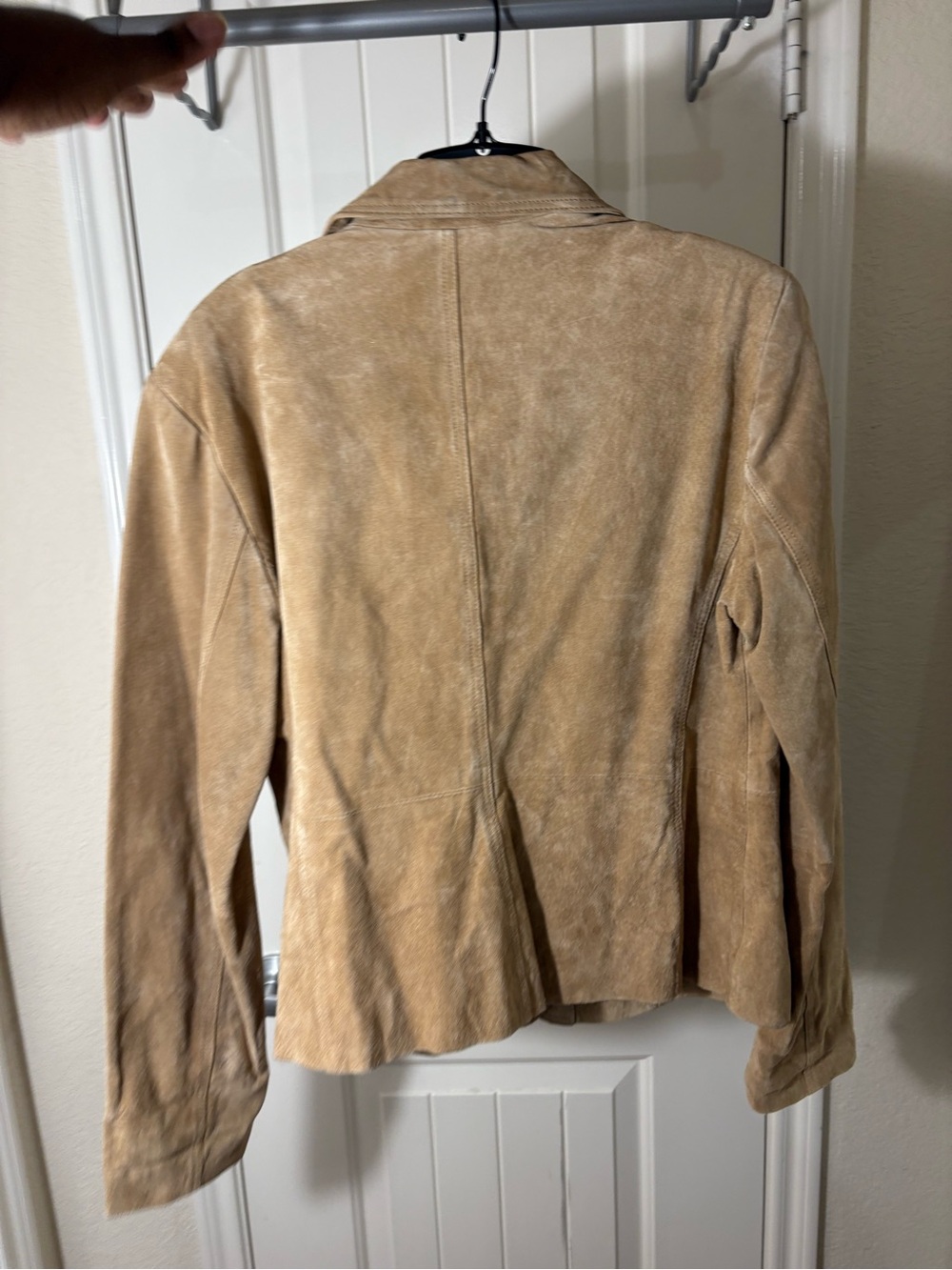 Women's Suede Jacket in Tan